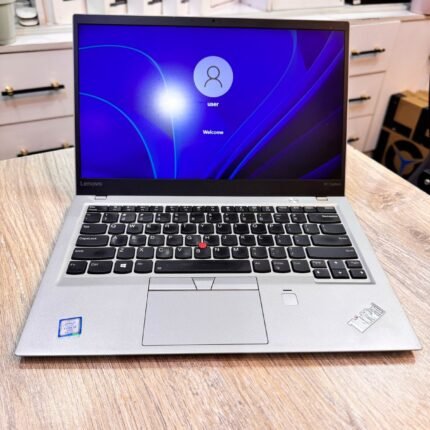 Lenovo Thinkpad X1 Carbon Core i5 7th Generation 16gb Ram 256gb SSD Backlit Keyboard FHD Screen Display