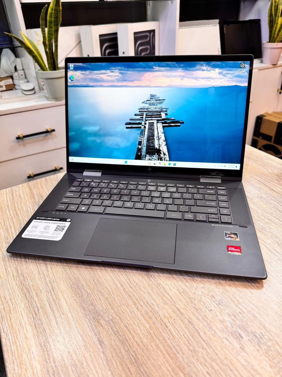 Hp Envy 15 x360 Amd Ryzen 5 7000 Series 8gb Ram 512gb SSD 2.8GHz Backlit Keyboard Touchscreen FHD Screen Display in Kenya - Yes Gadgets Ke