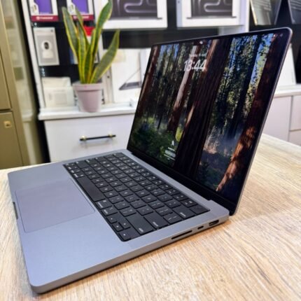Apple MacBook Pro M2 2023 14 inch 16gb Ram 1Tb SSD
