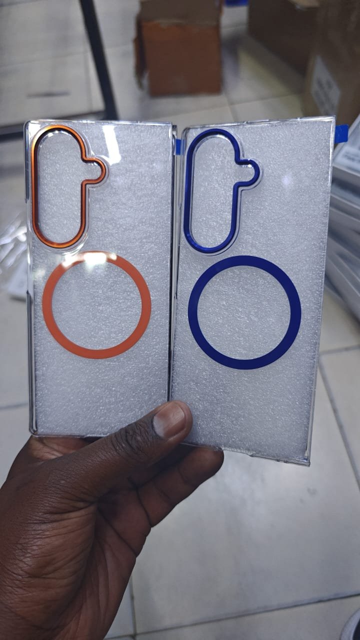XUNDD Case with Magsafe For Samsung Galaxy Z Fold 7 img 3 in Kenya - Yes Gadgets Ke