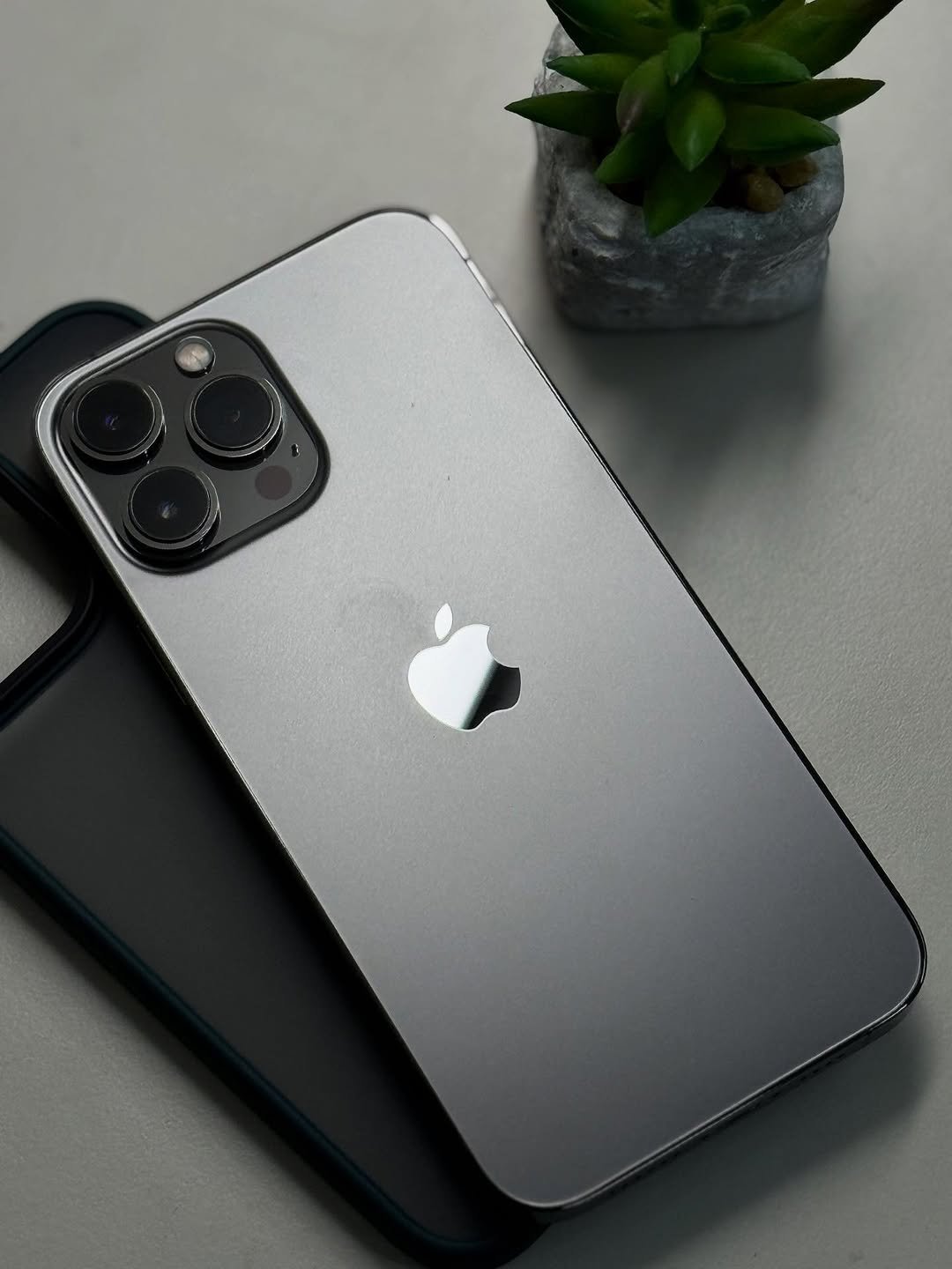 EX UK IPHONE 13 PRO MAX 128GB INTERNAL STORAGE BEST PRICE IN KENYA YES GADGETS KE